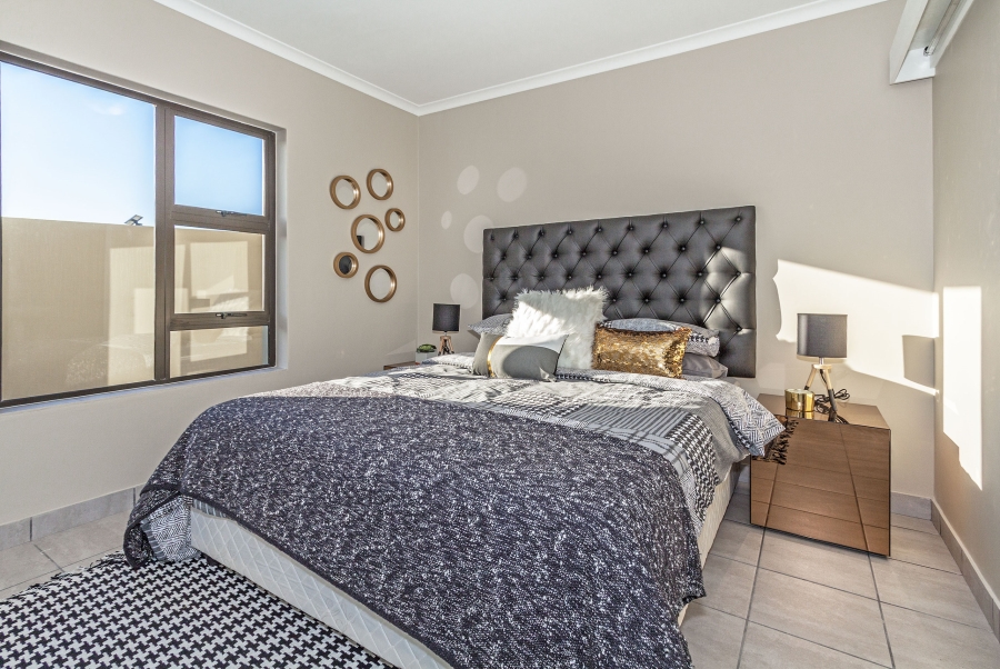 3 Bedroom Property for Sale in Stellendale Western Cape